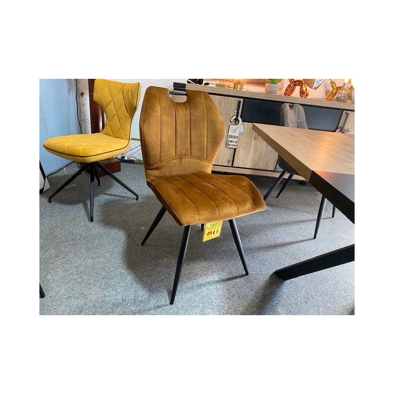 ST1909 503 CHAISE tissu COGNAC pour salle à manger cosi & design combinant un excellent maintien finition piquage & poignée