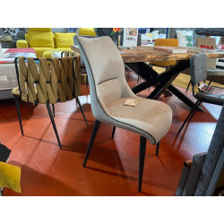 BEA chaise de salle à manger design et bon maintien tissu entretien facile waterproof