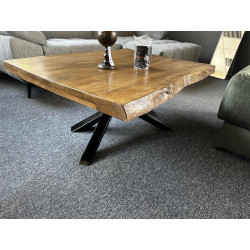 Table salon Design industriel 109 x 85 cm fabrication locale pied MIKADO atelier loft, plateau chène finition bistro vernis