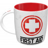 Mug FIRST AID Tasse, Céramique, diamètre intérieur 8,5 x largeur 13 x hauteur 9 cm passe au lave vaisselle et micro-ondes