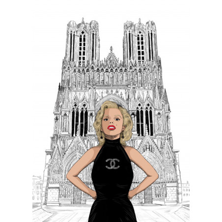 Maryline en CHANNEL devant la cathédrale notre dame de Reims