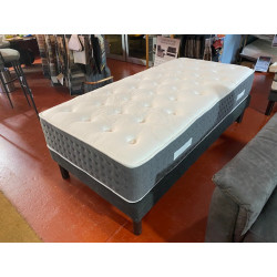 BON gros Matelas 90 190...